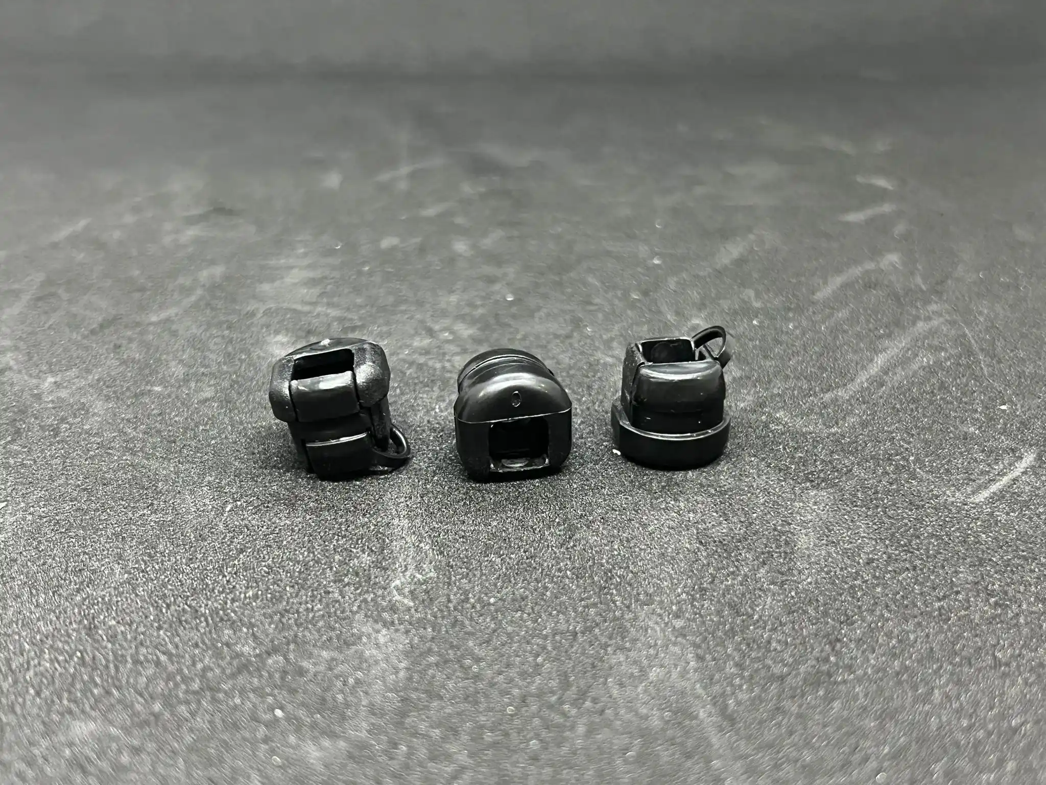 KABLO GEÇİŞ ENGELLEYİCİ